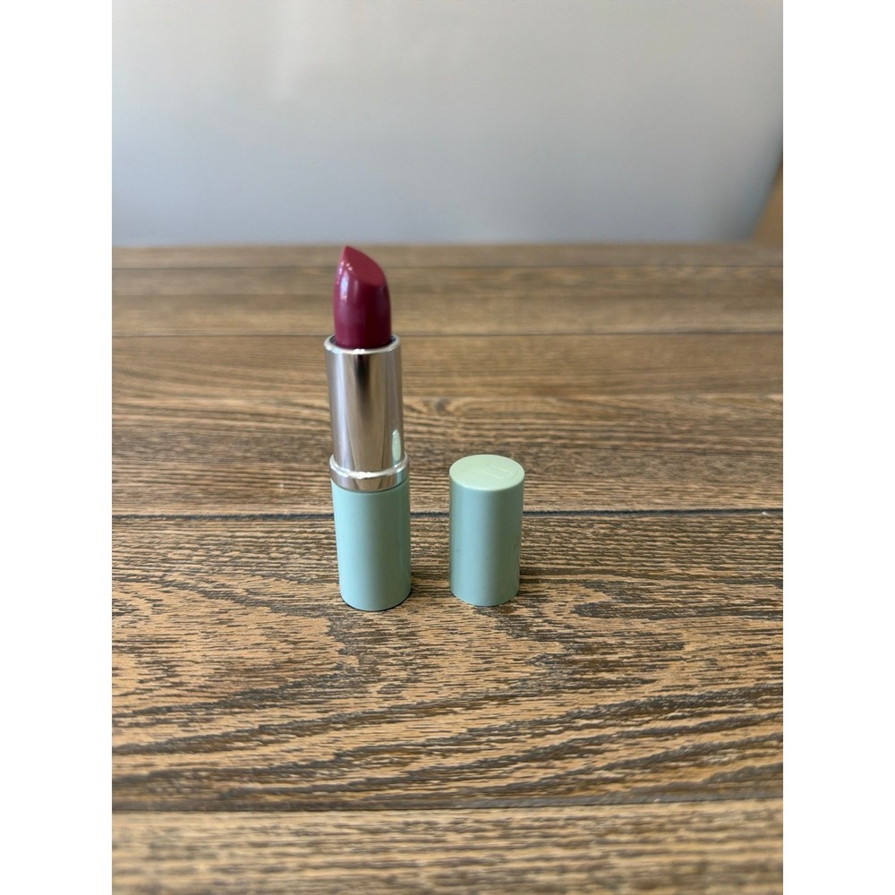 Clinique Lipstick - Deeply Rose